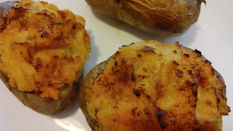 Air Fryer Twice Baked Potatoes